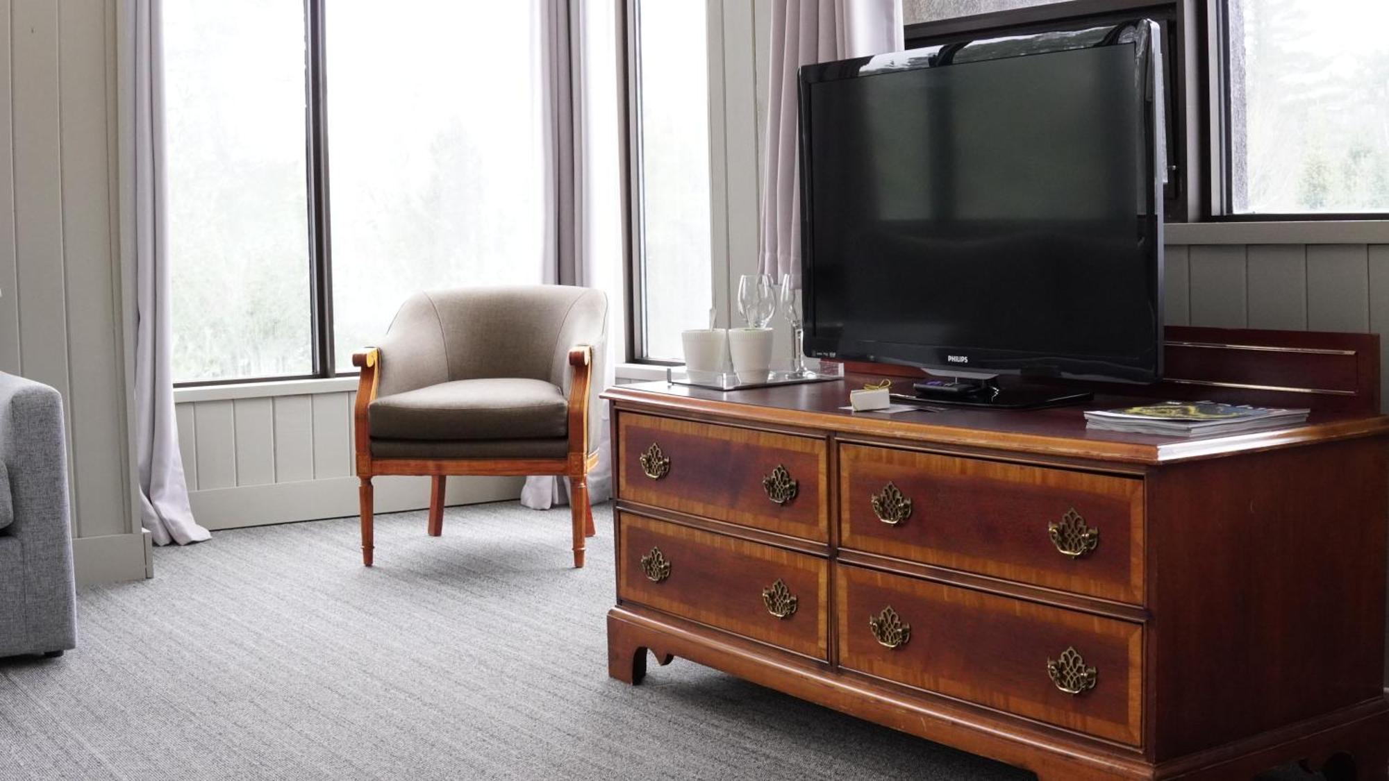 Nomi Resort Harcourt Room photo